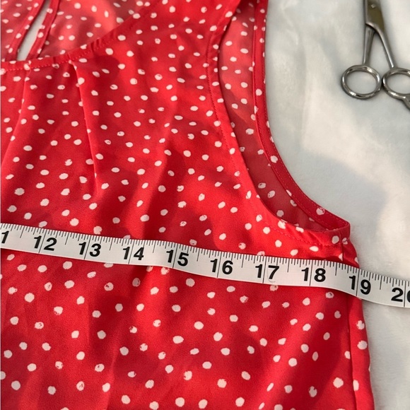 Ann Taylor Red Polka Dot Women’s Top (NWT, Size M): - Picture 3 of 4